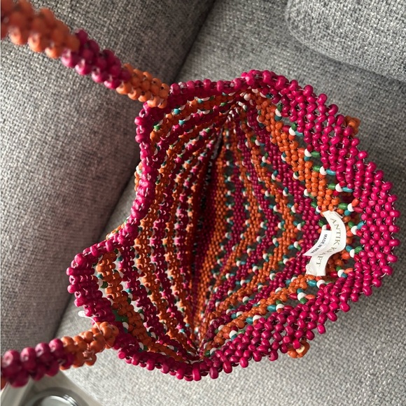 BNWT Colourful Wooden Bead Bag by Antik Kraft - Picture 11 of 11